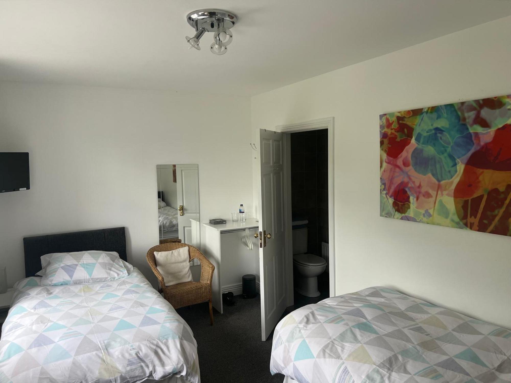 Five Oaks Bed & Breakfast Londonderry ภายนอก รูปภาพ