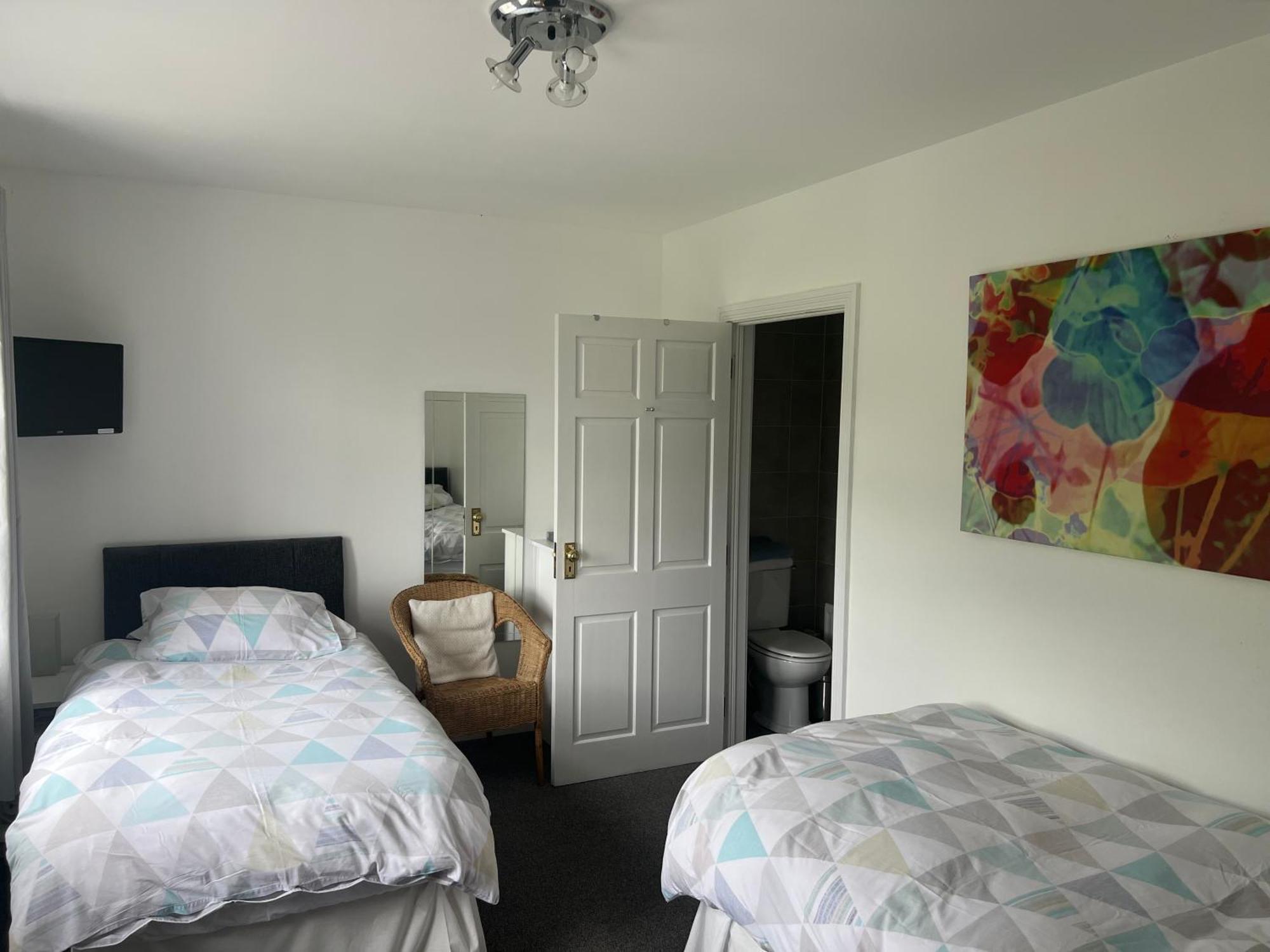 Five Oaks Bed & Breakfast Londonderry ภายนอก รูปภาพ