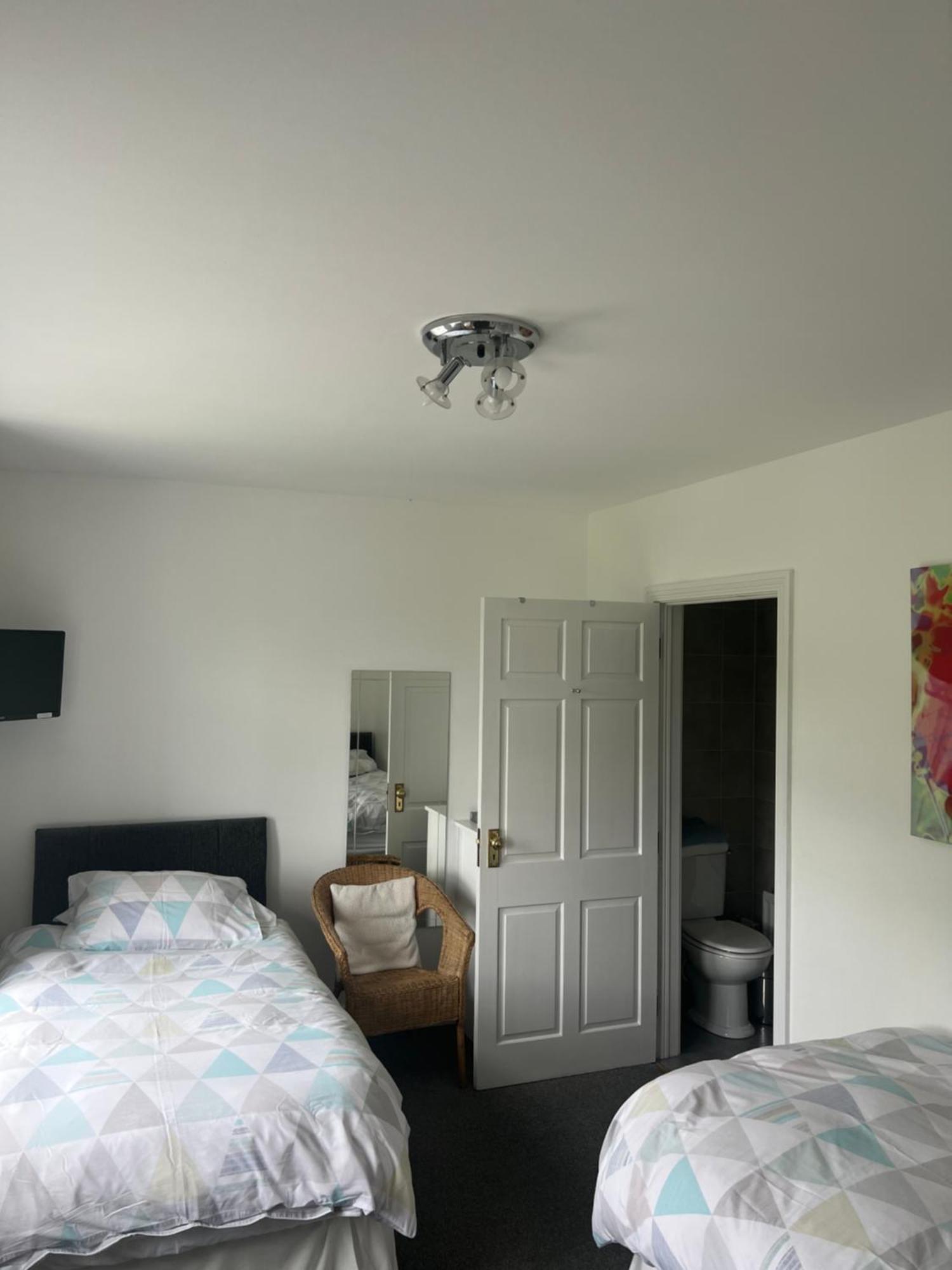 Five Oaks Bed & Breakfast Londonderry ภายนอก รูปภาพ